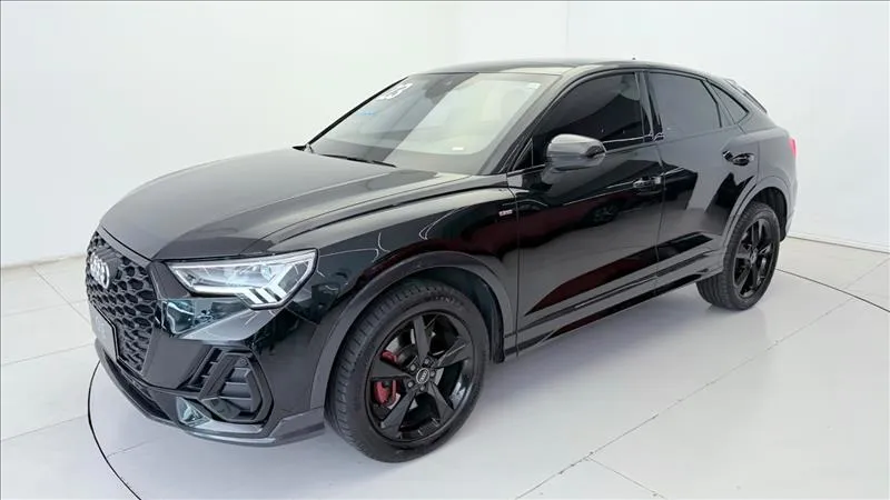 AUDI Q3 2.0 40 TFSI Sportback Performance Black Quattro