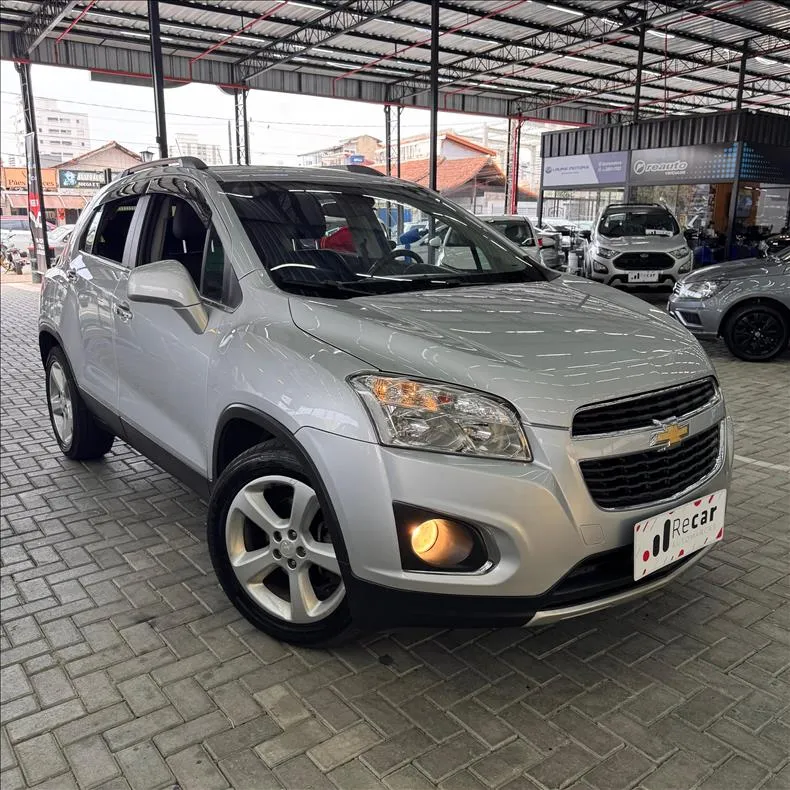 https://viladoscarros.com.br/uploads/listing_photos/FAV-2E10_12.webp https://viladoscarros.com.br/uploads/listing_photos/FAV-2E10_12.webp