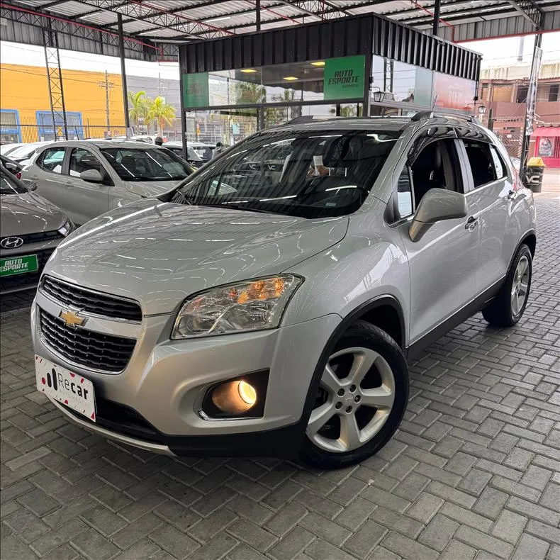 https://viladoscarros.com.br/uploads/listing_photos/FAV-2E10_15.webp https://viladoscarros.com.br/uploads/listing_photos/FAV-2E10_15.webp