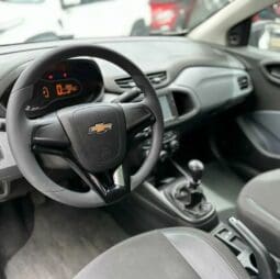 Chevrolet Onix 1.0 Joy Plus 2021 completo
